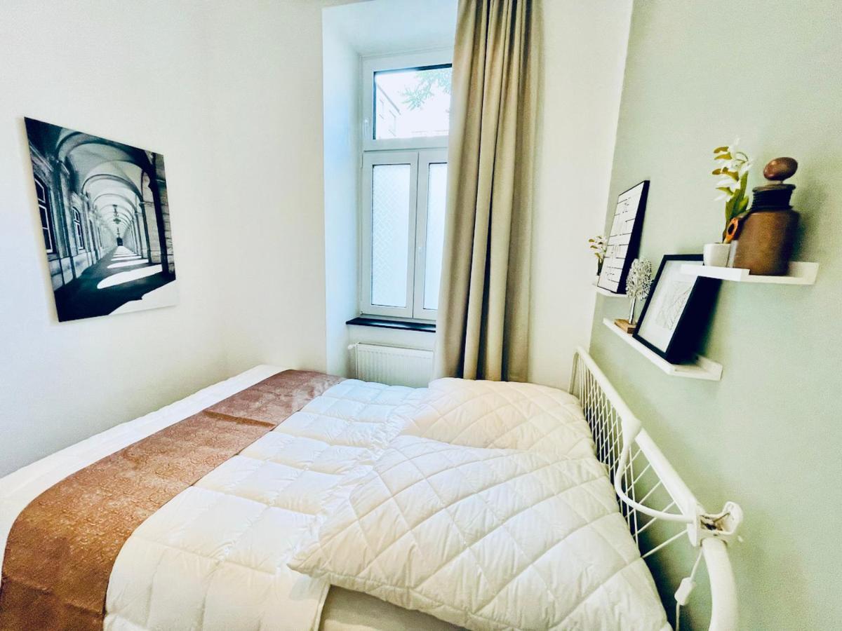 Colorful & Quiet Apartment In Beautiful Viennese Building Dış mekan fotoğraf